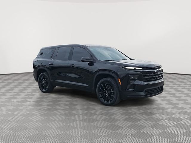 2024 Chevrolet Traverse LS