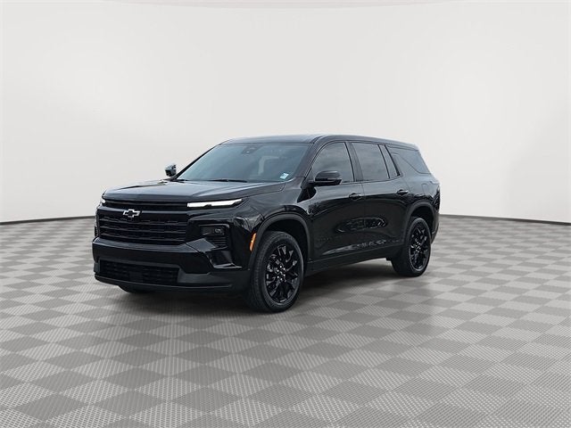 2024 Chevrolet Traverse LS