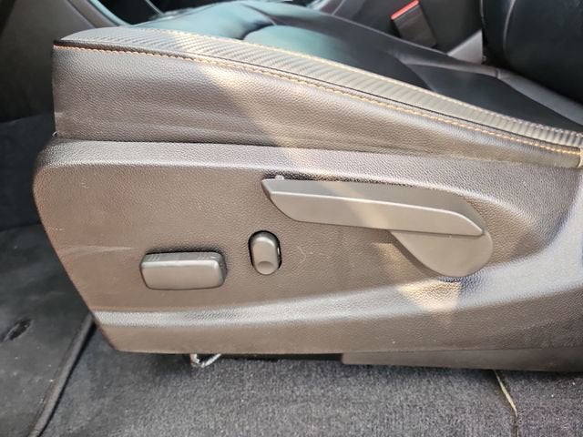 2021 GMC Canyon AT4 - Leather