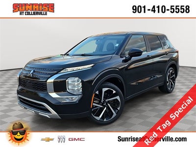 2023 Mitsubishi Outlander SE