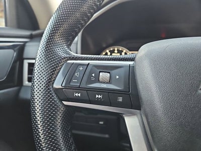 2023 Mitsubishi Outlander SE