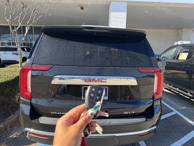 2023 GMC Yukon XL SLT