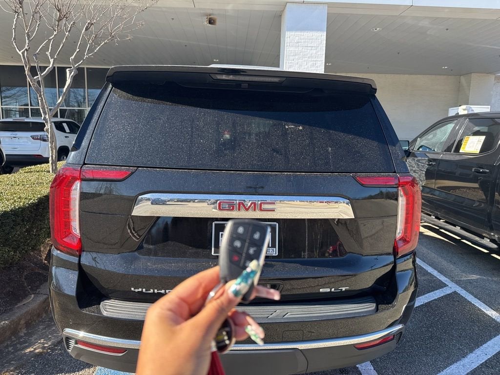 2023 GMC Yukon XL SLT