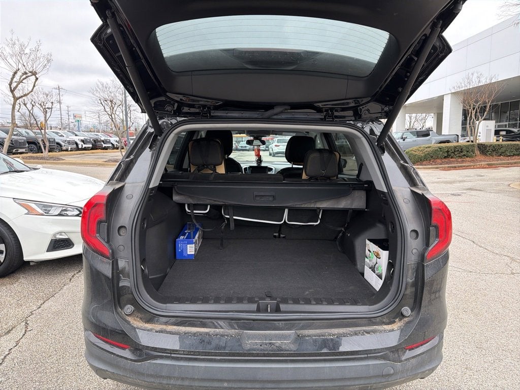 2021 GMC Terrain SLE