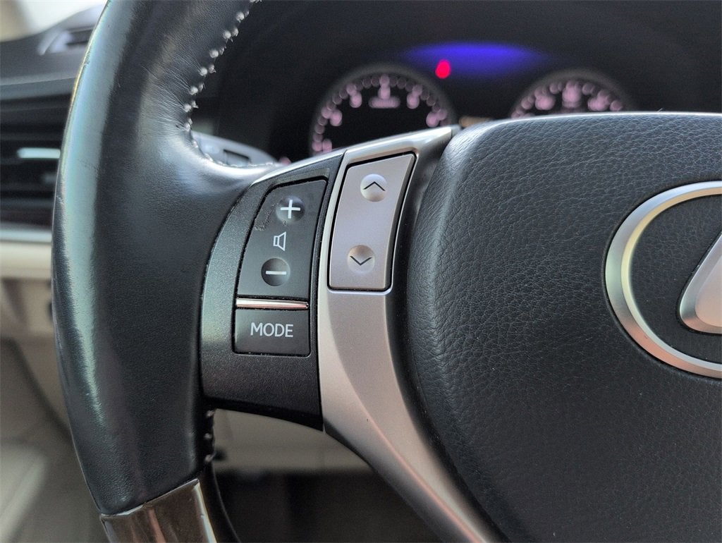 2013 Lexus ES 350 4dr Sdn