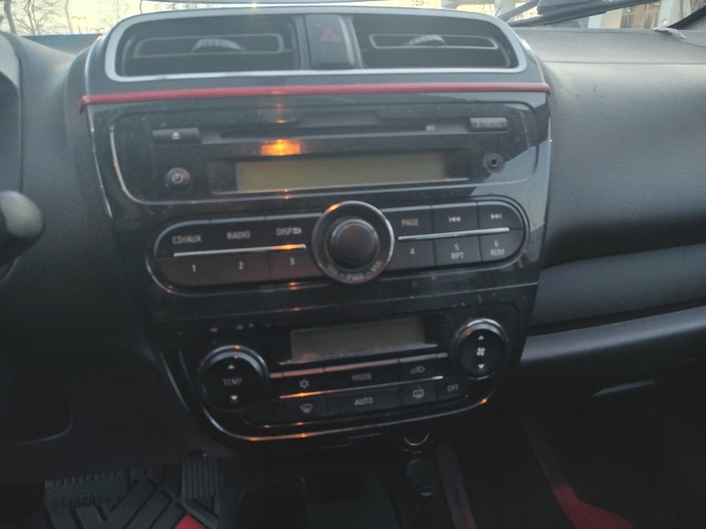 2015 Mitsubishi Mirage ES